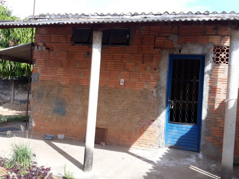 Casa à venda Centro com 700m² e 3 quartos por R$ 180.000 - 1661368869-1037fea2-26a1-42b5-b22f-01303c1e357a.jpeg