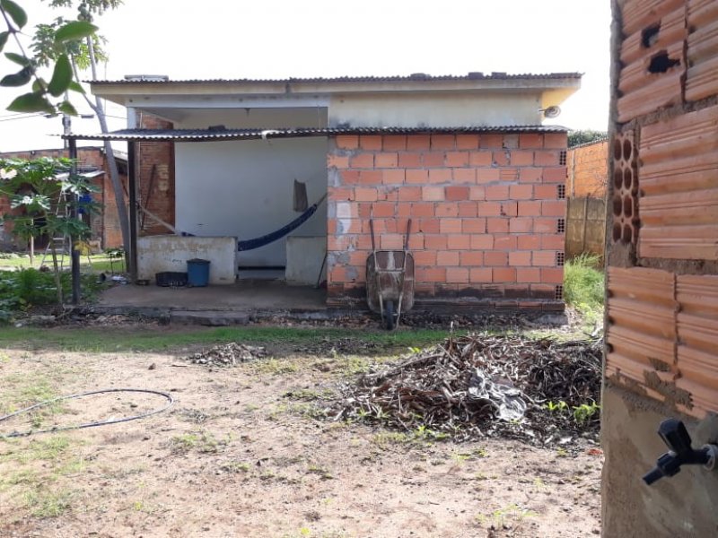 Casa à venda Centro com 700m² e 3 quartos por R$ 180.000 - 50207349-a226d9be-852e-4e64-b117-1f061fc3e71a.jpeg