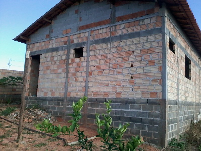 Chácara à venda Centro com 643m² e 2 quartos por R$ 180.000 - 532945211-fundo.jpg