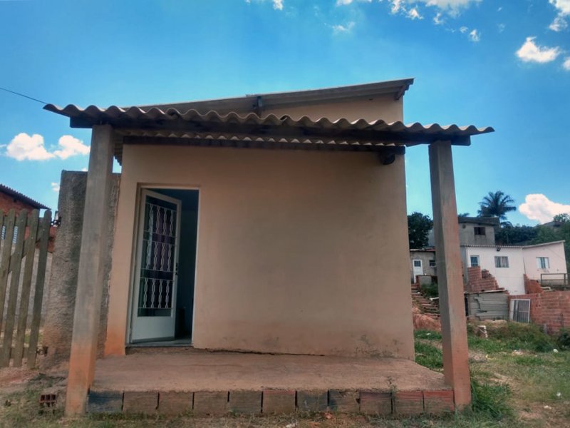 Terreno à venda Centro com 500m² e  quartos por R$ 220.000 - 1846614143-entrada-01.jpg