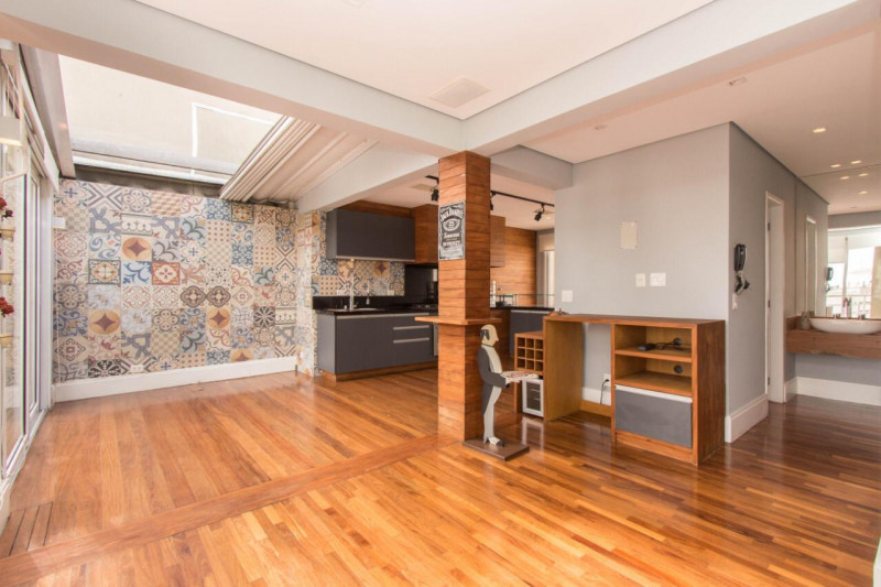 Cobertura à venda Vila Mariana com 200m² e 2 quartos por R$ 1.600.000 - 2085714351-cbf996ba-be01-4fe1-a310-2813a24bded4.jpeg