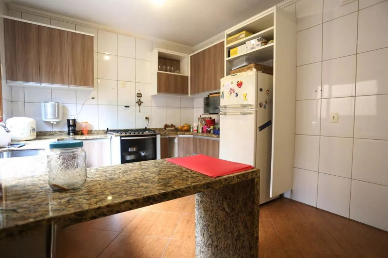 Casa à venda Jaguaribe com 300m² e 4 quartos por R$ 780.000 - 1198690615-892980988-130.jpg