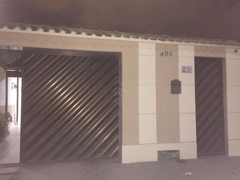 Casa à venda Prata com 180m² e 4 quartos por R$ 850.000 - 852945168-6b59eae2-e6b6-4202-a16b-1a0579610481.jpeg