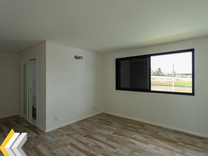 imóvel com 250m² - Parque das Nações - Pindamonhangaba