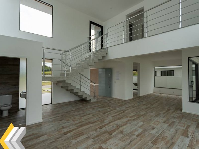imóvel com 250m² - Parque das Nações - Pindamonhangaba