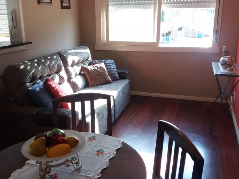 Apartamento à venda Petrópolis com 42m² e 1 quarto por R$ 140.000 - 921821865-sala1.jpeg