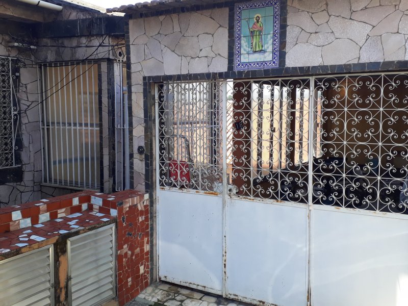 Casa à venda Cascadura com 138m² e 2 quartos por R$ 180.000 - 1101414643-20180831-123519.jpg