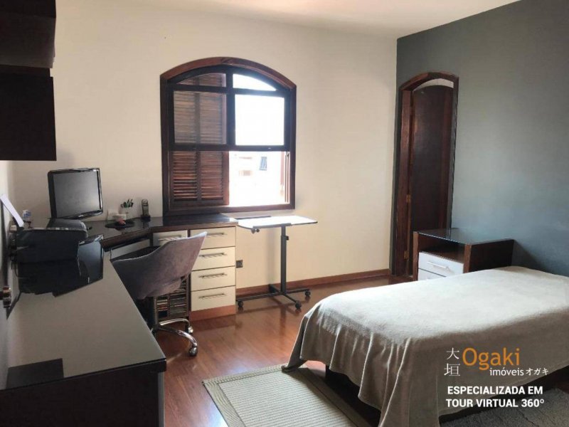 Casa à venda Jordanópolis com 185m² e 3 quartos por R$ 750.000 - 357860888-suite-fundo.jpg
