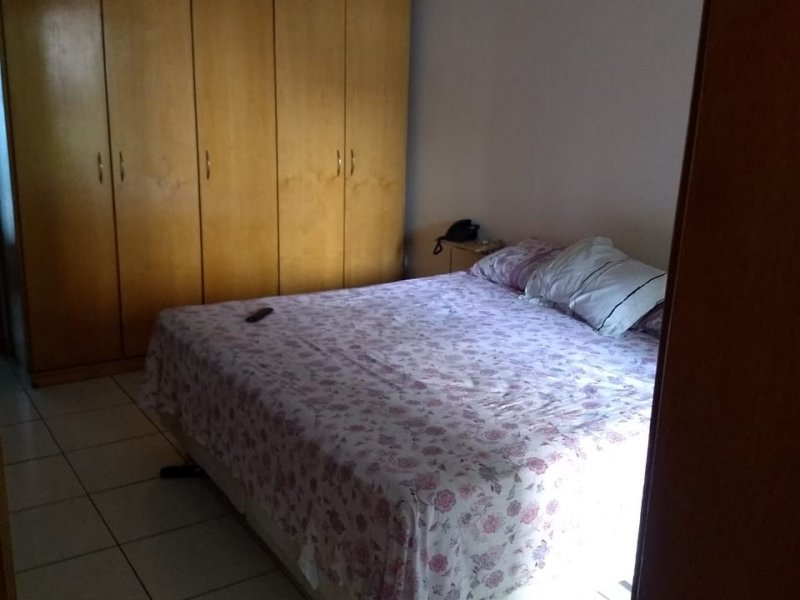 Casa à venda Jardim Três Marias com 180m² e 3 quartos por R$ 550.000 - 69273639-24.jpg