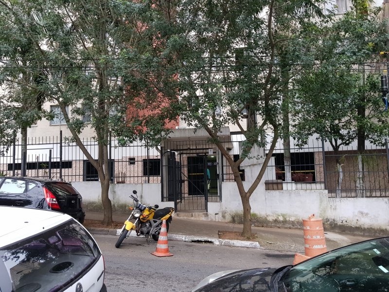 Apartamento à venda Jardim da Saúde com 66m² e 2 quartos por R$ 230.000 - 1872441311-entrada-predio1.jpg