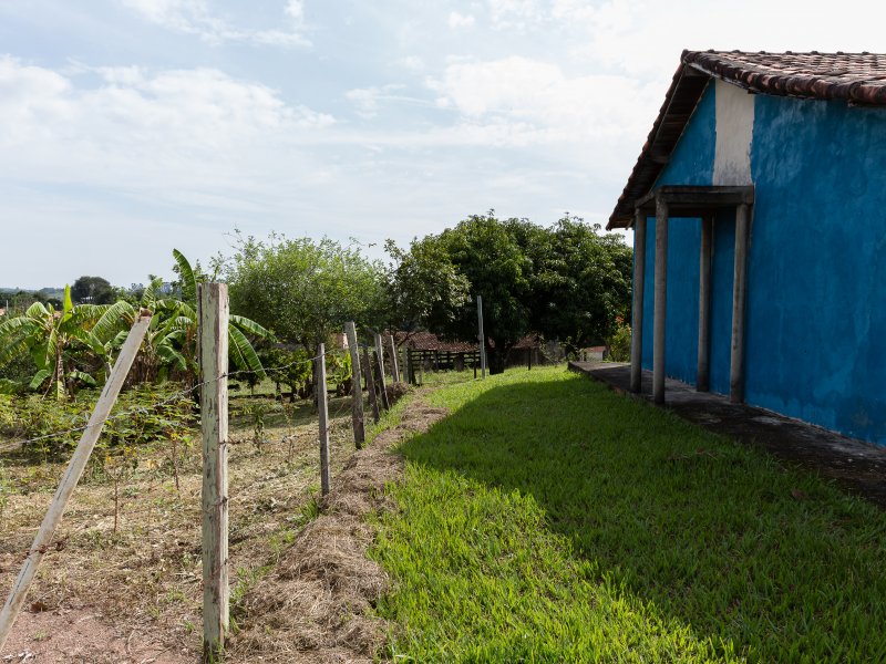 Chácara à venda Centro com 6000m² e 2 quartos por R$ 200.000 - 37965563-sitio-mg-9059-31032018.jpg