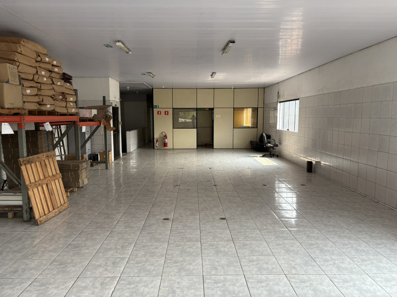 Comercial à venda Perus com 550m² e 0 quartos por R$ 1.480.000 - img-1890.JPG