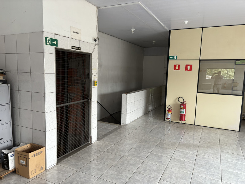 Comercial à venda Perus com 550m² e 0 quartos por R$ 1.480.000 - img-1891.JPG