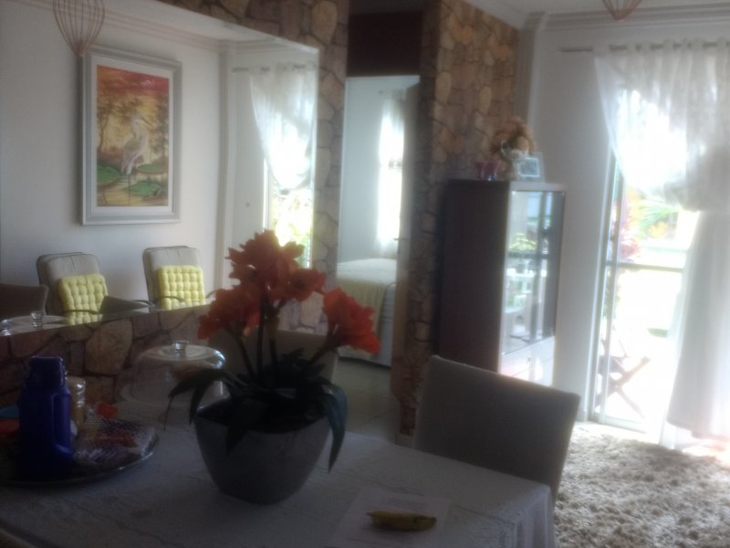 Apartamento à venda Tarumã com 112m² e 3 quartos por R$ 200.000 - 1073947923-img-20190622-102415536-burst000-cover-top.jpg