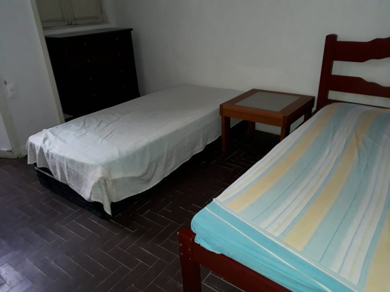 Casa à venda Centro com 250m² e 2 quartos por R$ 185.000 - 1955948849-6a58dfc9-8438-4407-adba-a7d525227256.jpeg