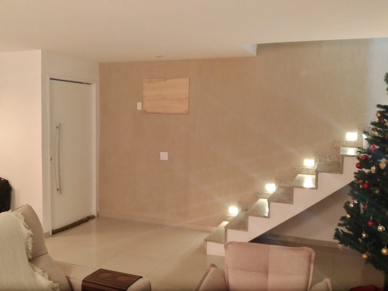 Casa de condomínio à venda Vargem Pequena com 200m² e 3 quartos por R$ 650.000 - 732252161-eb4455df-1623-4329-92fe-14ad11e63a96.jpeg