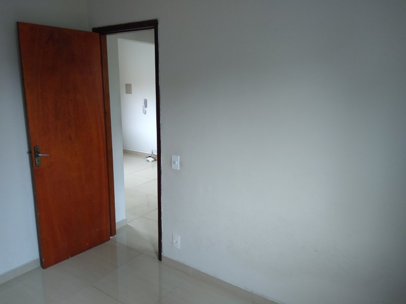 Apartamento à venda Vila Ursulina com 42m² e 2 quartos por R$ 120.000 - 2064437264-img-20190120-163425716.jpg