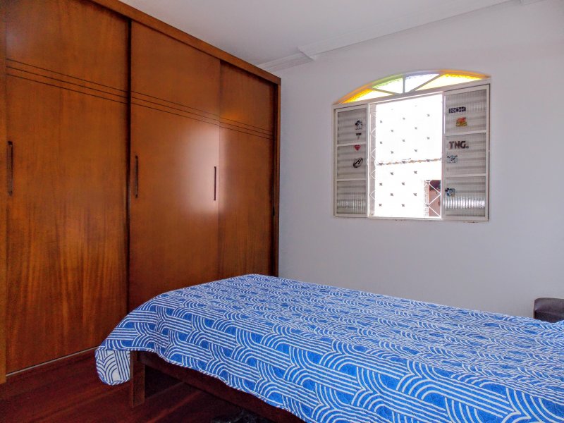 Casa à venda Milionários com 280m² e 4 quartos por R$ 1.200.000 - 153290917-dscn0419.jpg