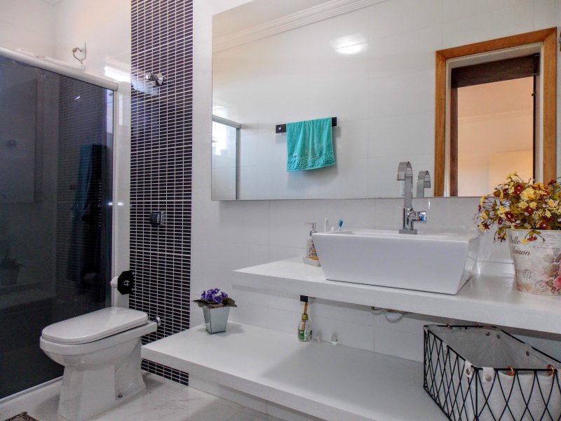 Casa à venda Milionários com 280m² e 4 quartos por R$ 1.200.000 - 1945028438-dscn0408.jpg