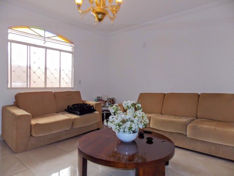 Casa à venda Milionários com 280m² e 4 quartos por R$ 1.200.000 - 979301058-dscn0410.jpg
