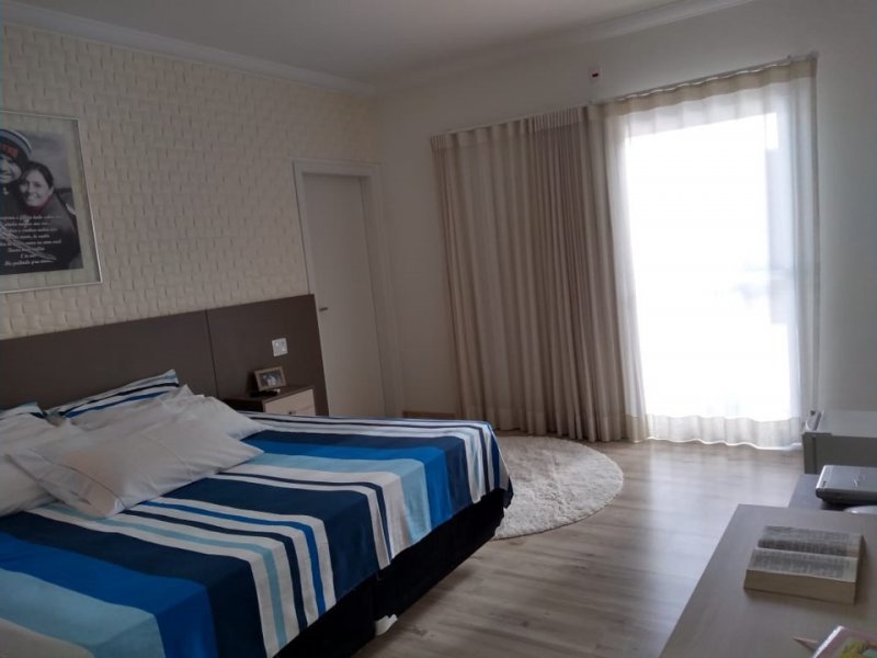 Casa de condomínio à venda Jardim Tatiana com 400m² e 4 quartos por R$ 2.100.000 - 712070675-slide16.JPG