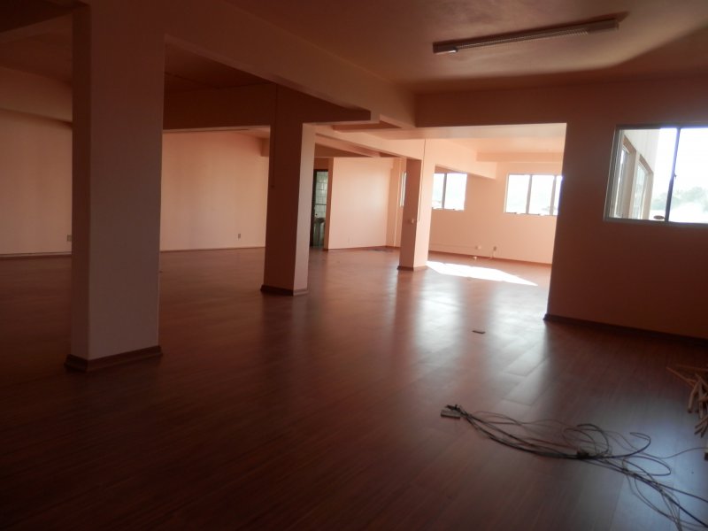 Comercial à venda Centro com 152m² e  quartos por R$ 380.000 - 1671397745-aafe8029-b505-4192-990f-b157682766ec.jpeg