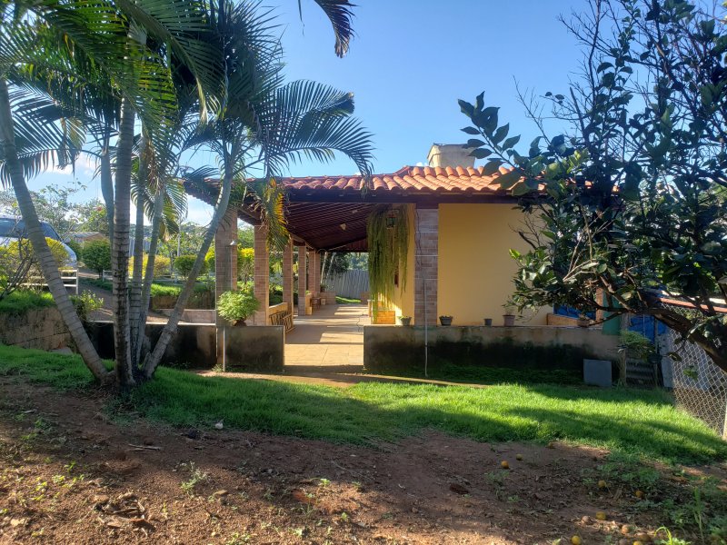 imóvel com 5000m² - California - Contagem