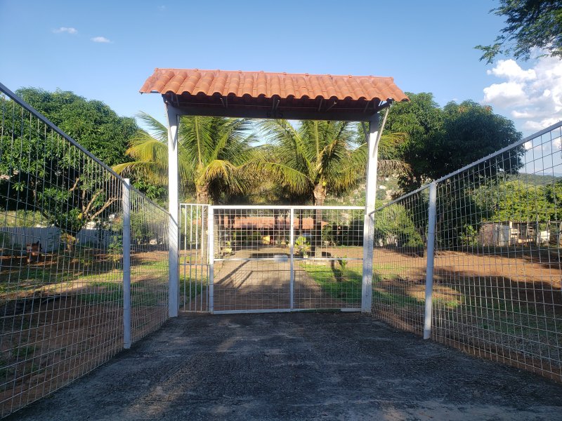 imóvel com 5000m² - California - Contagem