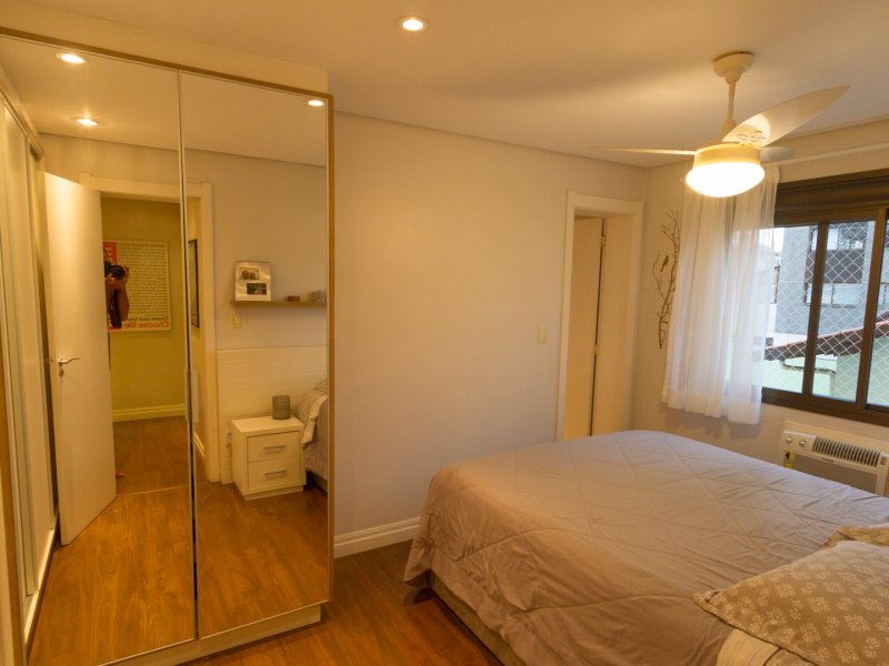Apartamento à venda Petrópolis com 89m² e 2 quartos por R$ 679.000 - 1393457014-df8d4477-09e9-48d9-970e-401da9b34a49.jpeg