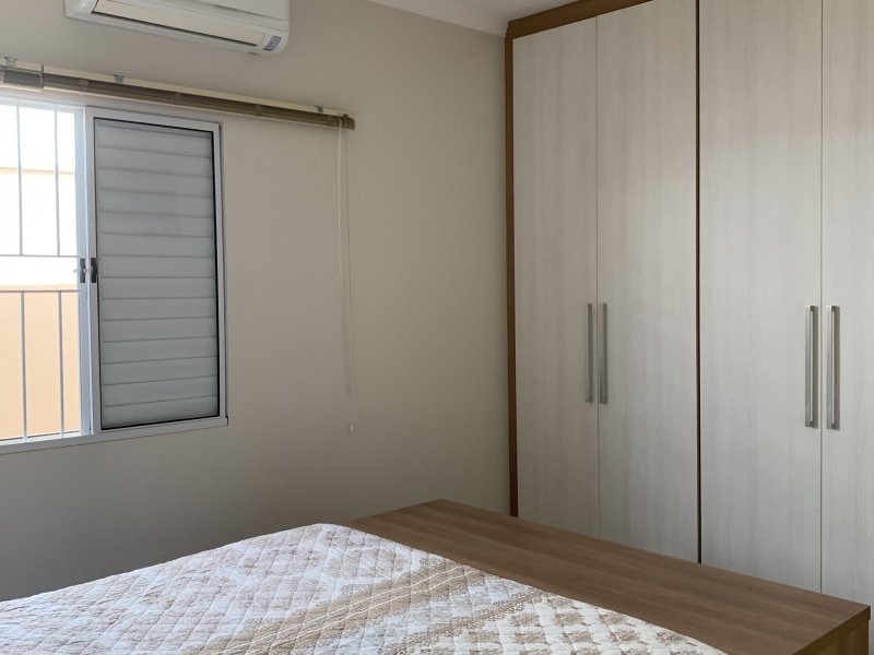 Casa de condomínio à venda Jardim Colonial com 250m² e 3 quartos por R$ 950.000 - 1067221852-8a865b9c-0e90-4f20-863e-1b1d45bc23b0.jpeg