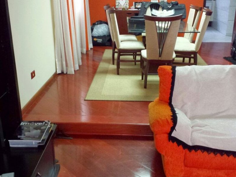 Casa à venda Novo Mundo com 260m² e 2 quartos por R$ 1.300.000 - 1793164706-img-20190422-wa0001.jpg