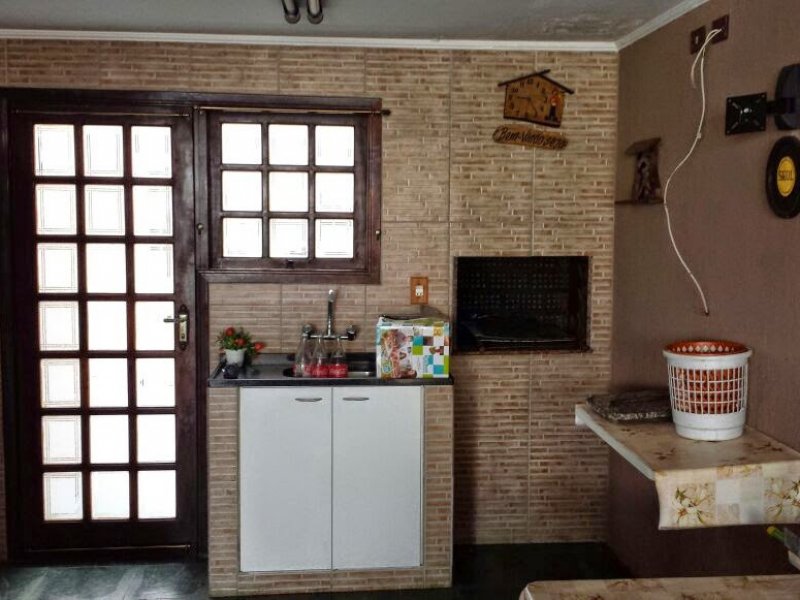 Casa à venda Novo Mundo com 260m² e 2 quartos por R$ 1.300.000 - 1836060546-img-20190422-wa0017.jpg