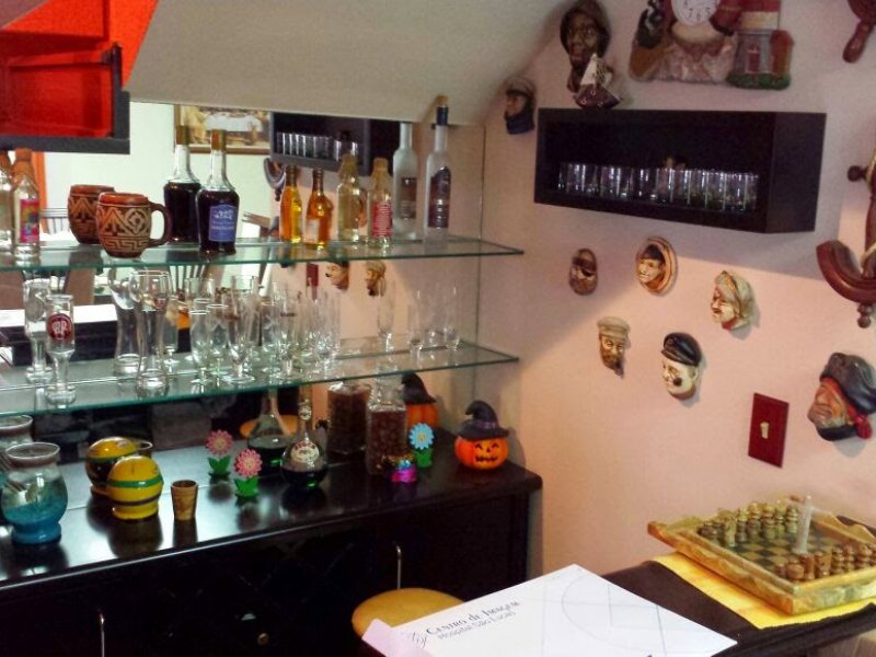 Casa à venda Novo Mundo com 260m² e 2 quartos por R$ 1.300.000 - 2137266960-img-20190422-wa0027.jpg