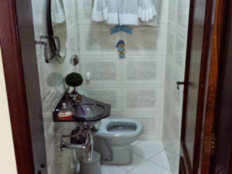 Casa à venda Novo Mundo com 260m² e 2 quartos por R$ 1.300.000 - 97541651-img-20190422-wa0003.jpg