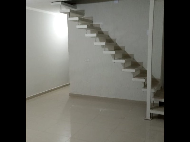 Casa à venda Cidade São Jorge com 150m² e 3 quartos por R$ 380.000 - 1871713343-sala.jpg