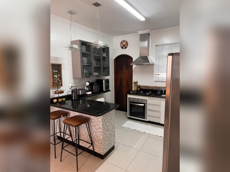 imóvel com 450m² - Vila Nossa Senhora das Vitorias - Mauá