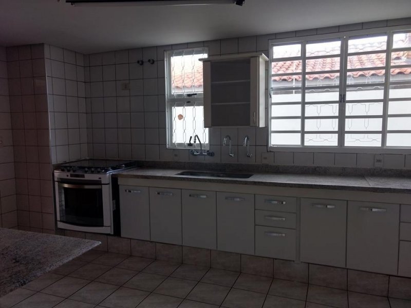 Casa à venda Jardim Arapuã com 230m² e 3 quartos por R$ 780.000 - 439218629-mery-017.jpg