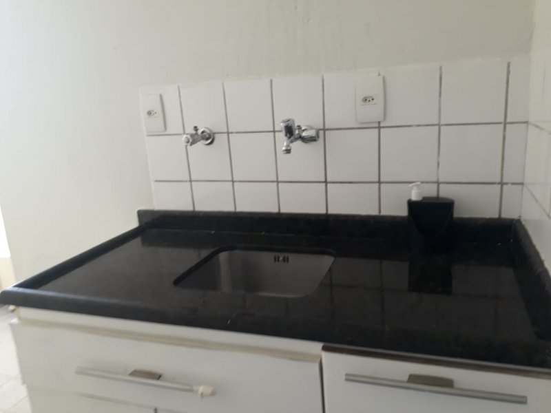 Apartamento para alugar Nova Brasília com 43m² e 2 quartos por R$ 600 - 889404313-whatsapp-image-2019-04-30-at-10.jpeg