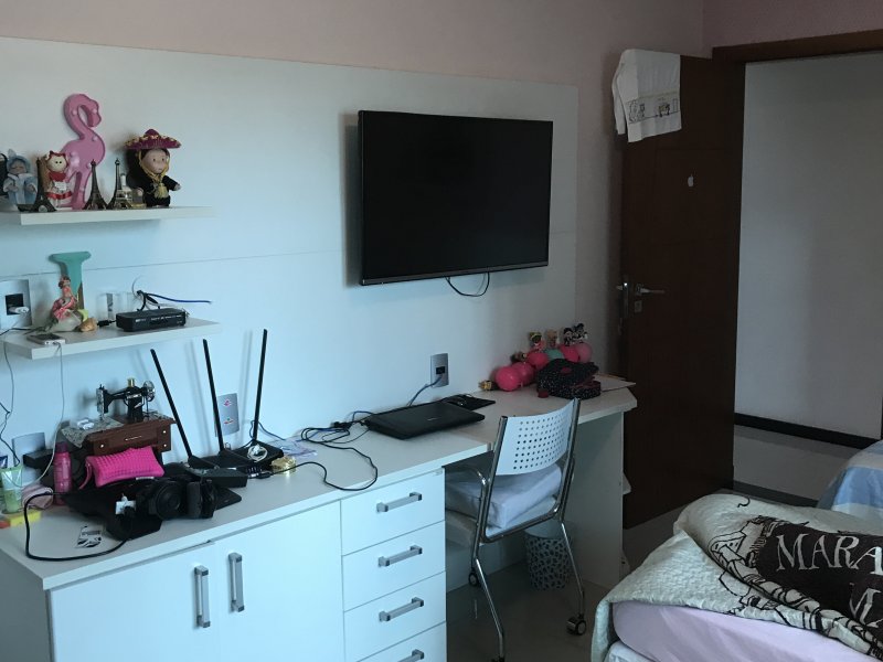 Casa à venda Araçás com 250m² e 3 quartos por R$ 780.000 - 1259351034-image.jpg