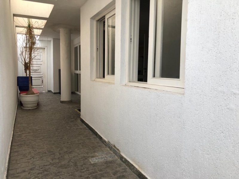Apartamento à venda Vila Madalena com 222m² e 3 quartos por R$ 1.400.000 - 107483491-corredor-entrada.jpeg
