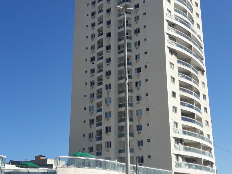 Apartamento à venda Costa do Sol com 65m² e 2 quartos por R$ 350.000 - 465321812-20190407-143128.jpg