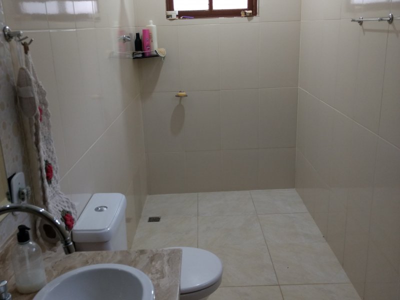 Casa à venda Aquariús com 410m² e 3 quartos por R$ 230.000 - 706527331-img-20181123-183230144.jpg