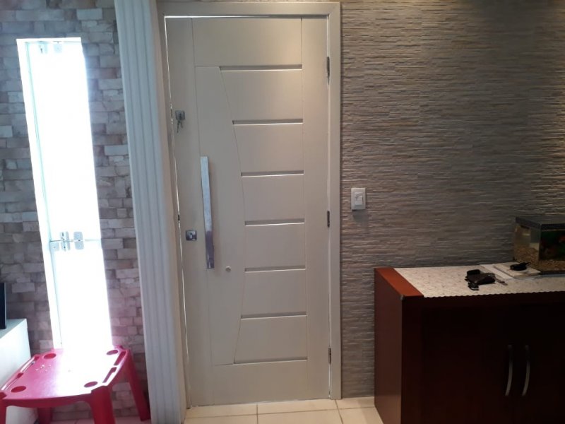 Casa à venda Vila Garcia com 90m² e 2 quartos por R$ 300.000 - 839734692-img-20180728-wa0030.jpg