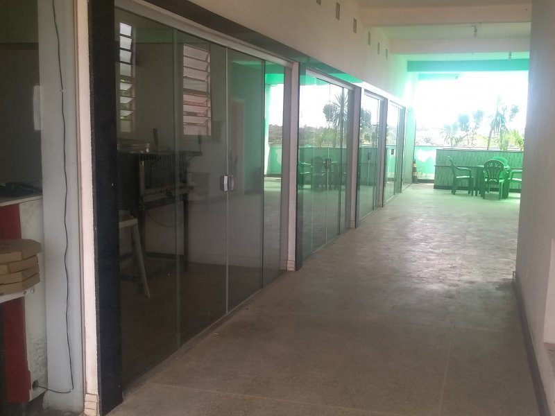 Comercial à venda São Cristóvão com 500m² e  quartos por R$ 500.000 - 2143154550-img-20190422-120344293.jpg