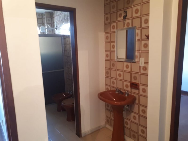Apartamento à venda Clélia Bernardes com 133m² e 3 quartos por R$ 260.000 - 2093842428-img-20190317-wa0041.jpg