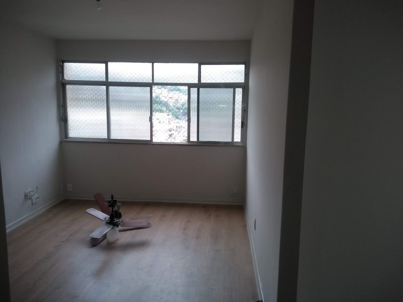 Apartamento à venda Catumbi com 50m² e 2 quartos por R$ 210.000 - 847298073-img-20181004-104900173.jpg