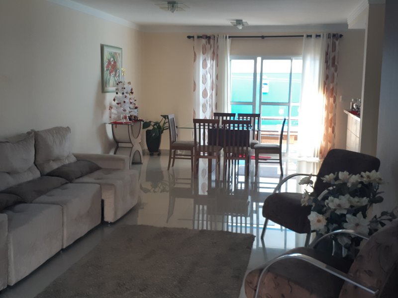 Casa de condomínio à venda Chácaras Reunidas São Jorge com 210m² e 3 quartos por R$ 690.000 - 1075132352-20181212-183324.jpg