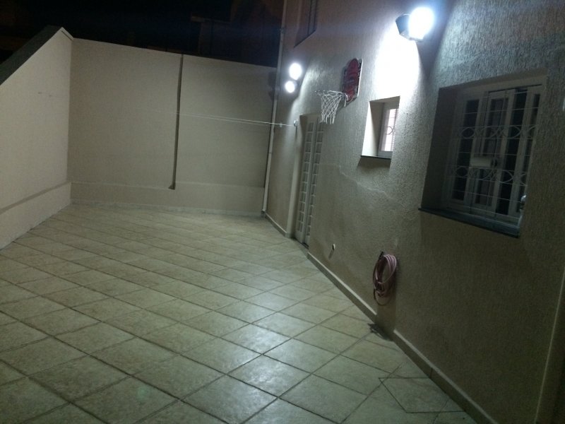 Casa à venda Centro com 160m² e 3 quartos por R$ 790.000 - 1250820902-quintal-maior.JPG