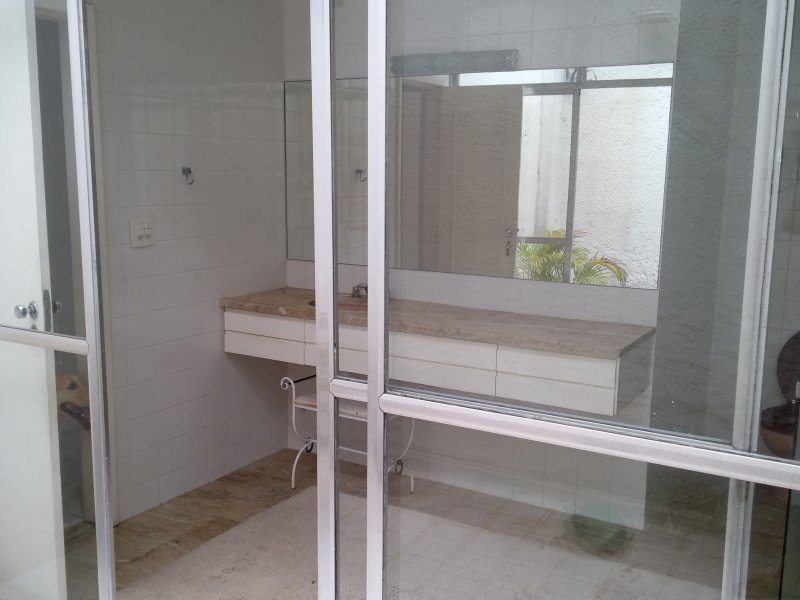 Casa à venda Laranjeiras com 800m² e 4 quartos por R$ 2.700.000 - 227990524-img-20171008-110223584.jpg