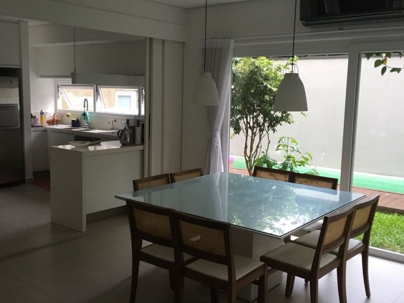 Casa de condomínio à venda Santo Amaro com 335m² e 4 quartos por R$ 2.580.000 - 1032952856-eccfdeed-73de-430d-9fa6-430e2292a872.jpeg